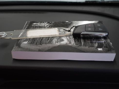 New 2027 Chevrolet Bolt LT w/ Comfort Package image 36