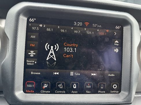 Used 2023 Jeep Wrangler Unlimited Sport image 11