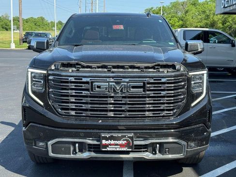 Used 2024 GMC Sierra 1500 Denali Ultimate AWD/4WD image 12
