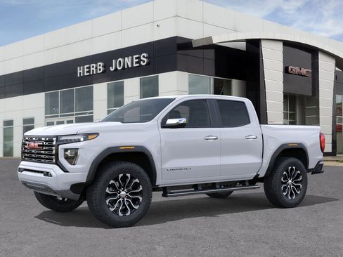 New 2026 GMC Canyon Denali image 2