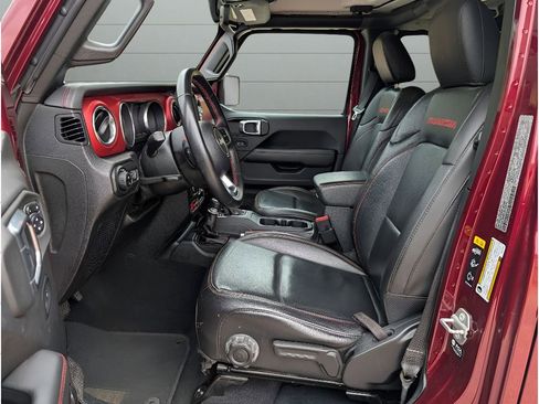 Used 2021 Jeep Gladiator Rubicon AWD/4WD image 15