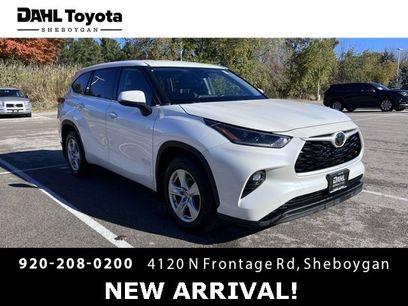 Used 2021 Toyota Highlander LE