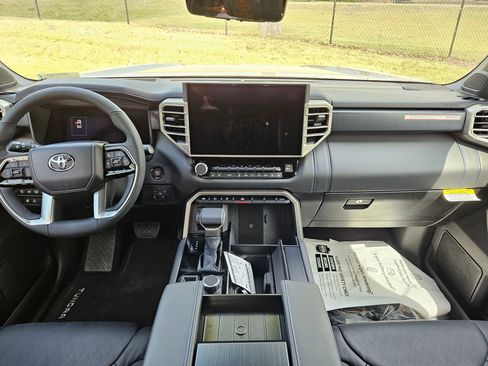 New 2026 Toyota Tundra Platinum AWD/4WD image 9