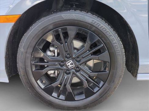 Used 2025 Honda Odyssey Sport-L image 25