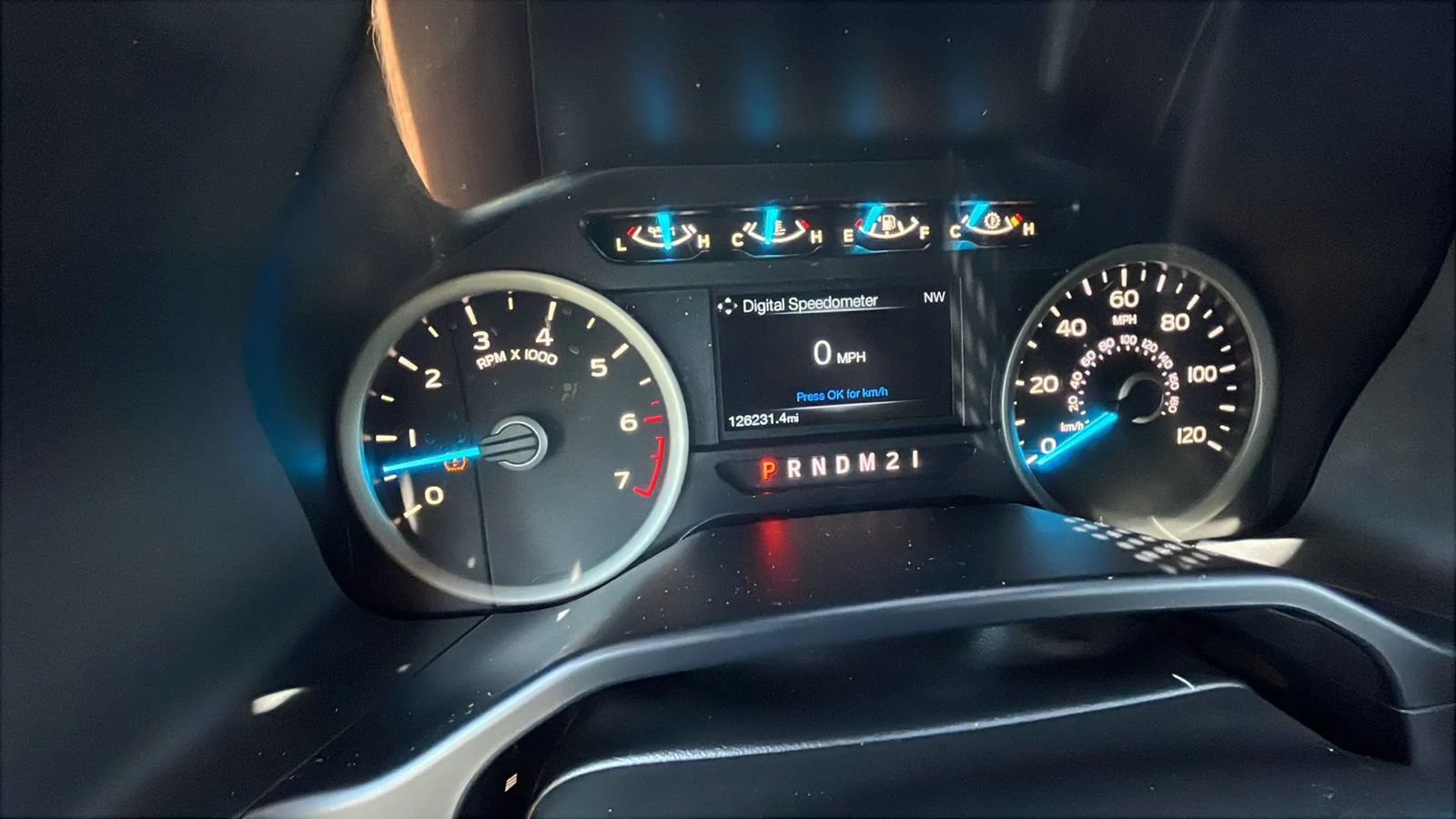 Used 2015 Ford F150 XLT w/ Equipment Group 302A Luxury AWD/4WD image 13