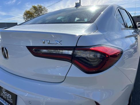 Certified 2022 Acura TLX w/Technology Package image 7
