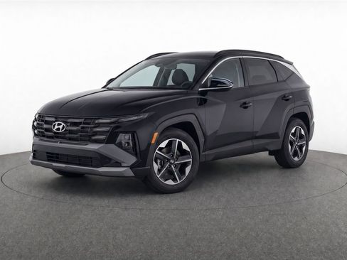 Certified 2025 Hyundai Tucson SEL FWD image 1