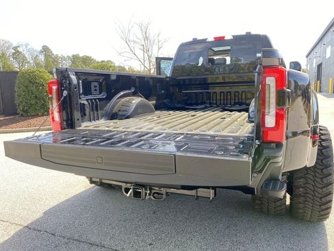 Used 2026 Ford F450 Platinum w/ Platinum Plus Package image 55