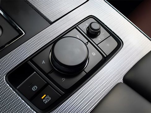 New 2025 MAZDA CX-70 3.3 Turbo w/ Premium Plus Pkg image 9