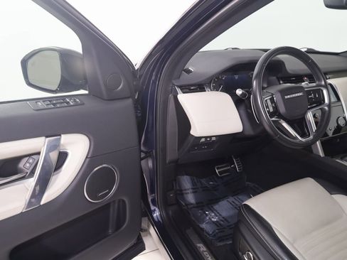 Used 2022 Land Rover Discovery Sport S R-Dynamic image 47