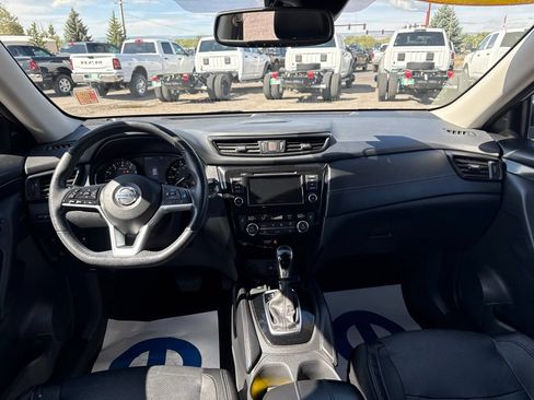 Used 2019 Nissan Rogue SL AWD/4WD image 11