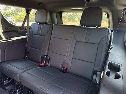 New 2026 Chevrolet Suburban RST w/ Comfort Package image 12