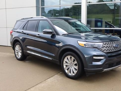 Certified 2024 Ford Explorer Limited w/ Limited Technology Package AWD/4WD image 7