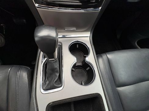 Used 2022 Jeep Grand Cherokee Limited image 33