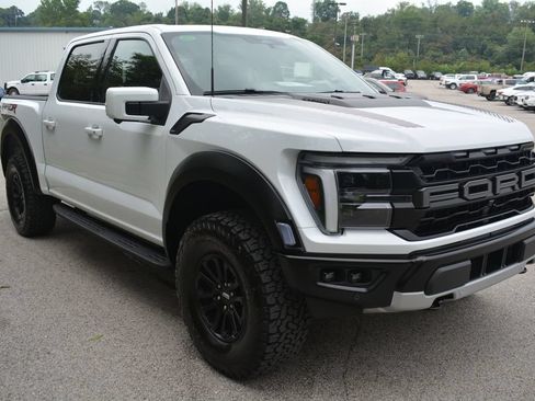 Used 2026 Ford F150 Raptor AWD/4WD image 4