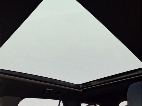 New 2026 Ford Explorer ST-Line image 21