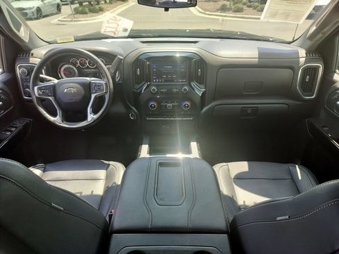 Used 2022 Chevrolet Silverado 1500 RST w/ Safety Package AWD/4WD image 9