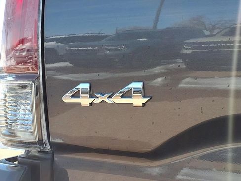 Used 2023 Toyota Tacoma SR5 w/ Technology Package image 8