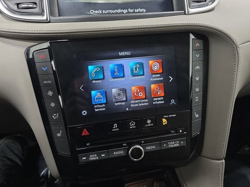 Certified 2023 INFINITI QX50 Luxe AWD/4WD image 21
