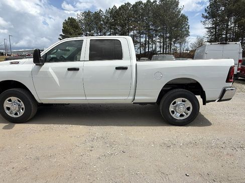 New 2026 RAM 2500 Tradesman AWD/4WD image 11