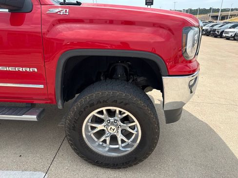 Used 2016 GMC Sierra 1500 SLT w/ SLT Premium Package AWD/4WD image 4