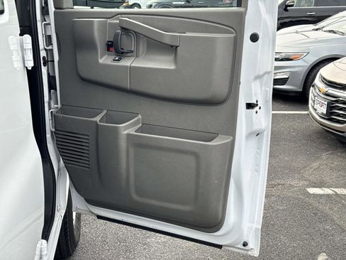 Used 2024 Chevrolet Express 2500 w/ Driver Convenience Package image 12