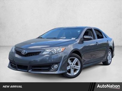 Used 2014 Toyota Camry SE