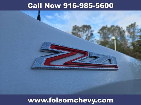Used 2019 Chevrolet Silverado 1500 LT Trail Boss image 3