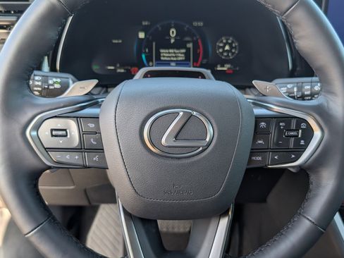 Used 2025 Lexus TX 350 FWD image 19