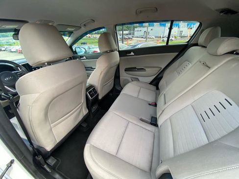 Used 2020 Kia Sportage LX w/ LX Popular Package AWD/4WD image 14