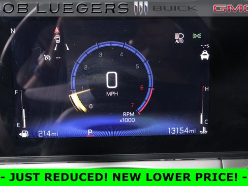 Certified 2024 Chevrolet Trax LT w/ LT Convenience Package image 27