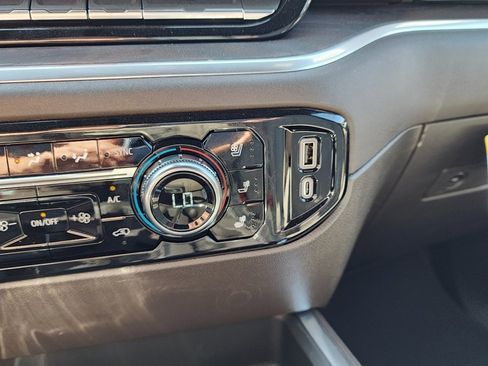 New 2026 GMC Sierra 1500 SLT w/ SLT Premium Plus Package image 29