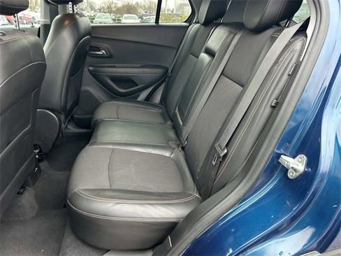 Used 2020 Chevrolet Trax LT w/ Driver Confidence Package image 20