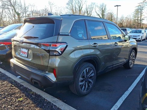 New 2025 Subaru Forester Touring image 6