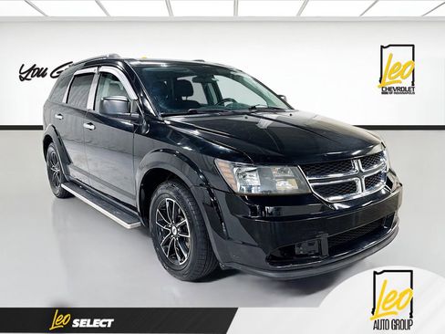 Used 2018 Dodge Journey SE w/ Popular Equipment Group image 3