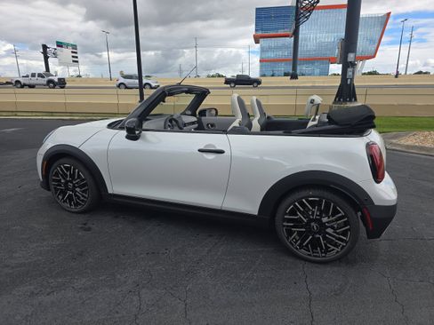 New 2026 MINI Cooper S image 6