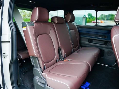 New 2025 Volkswagen ID. Buzz Pro S image 32