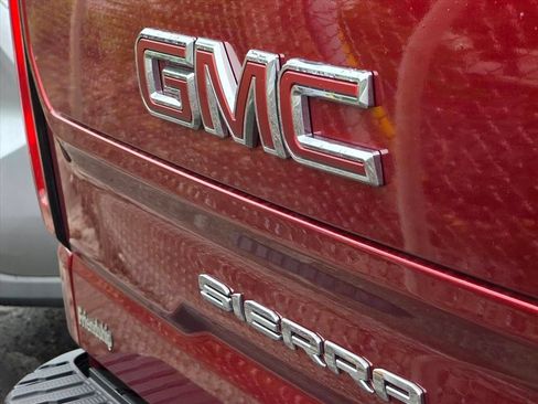 Used 2026 GMC Sierra 1500 SLT w/ SLT Premium Plus Package AWD/4WD image 10