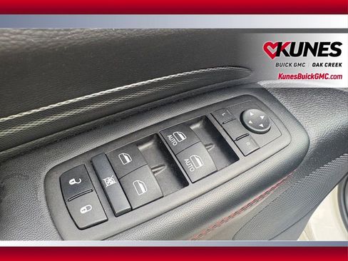 Used 2024 Dodge Durango GT image 11