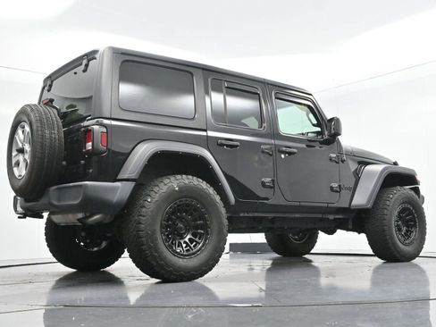 Used 2022 Jeep Wrangler Unlimited Sport AWD/4WD image 41