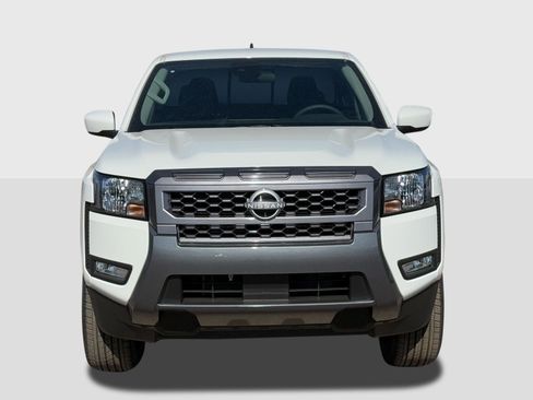 New 2025 Nissan Frontier SV w/ SV Convenience Package image 8