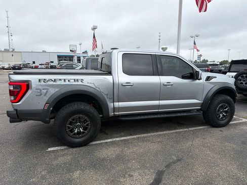 Used 2022 Ford F150 Raptor w/ Raptor 37 Performance Package AWD/4WD image 5
