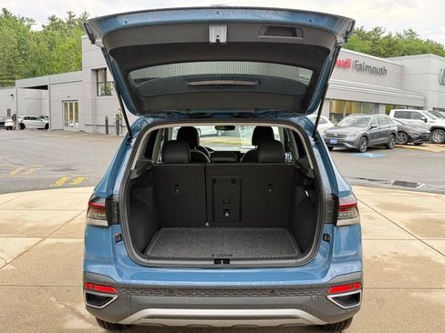 New 2026 Volkswagen Taos SE AWD/4WD image 17