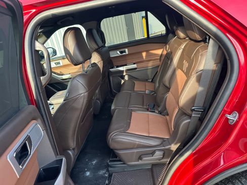 Used 2023 Ford Explorer King Ranch w/ Class IV Trailer Tow Package image 16