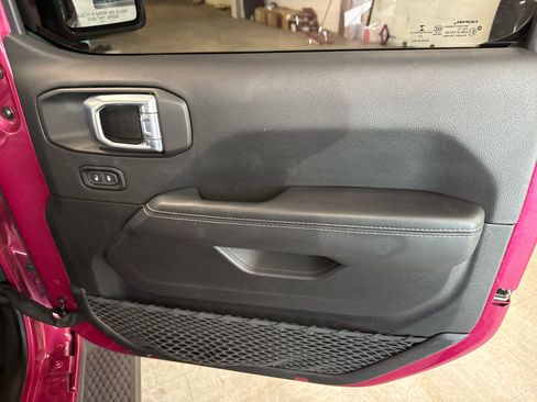 Used 2021 Jeep Wrangler Unlimited Sahara w/ Cold Weather Group image 56