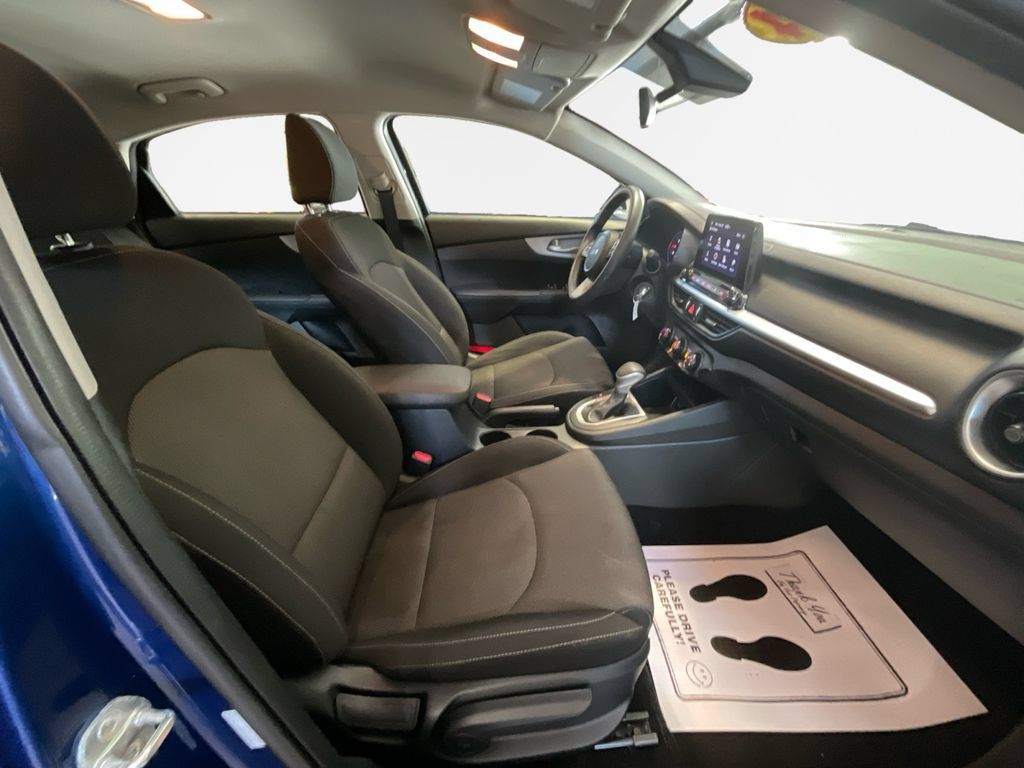 Used 2024 Kia Forte LXS FWD image 25