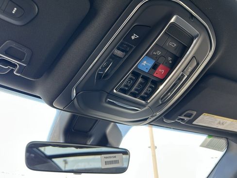 New 2026 Jeep Grand Cherokee Limited image 24