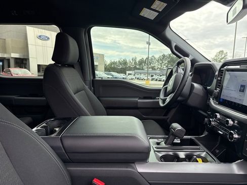 New 2025 Ford F150 XLT w/ Equipment Group 302A MID image 15