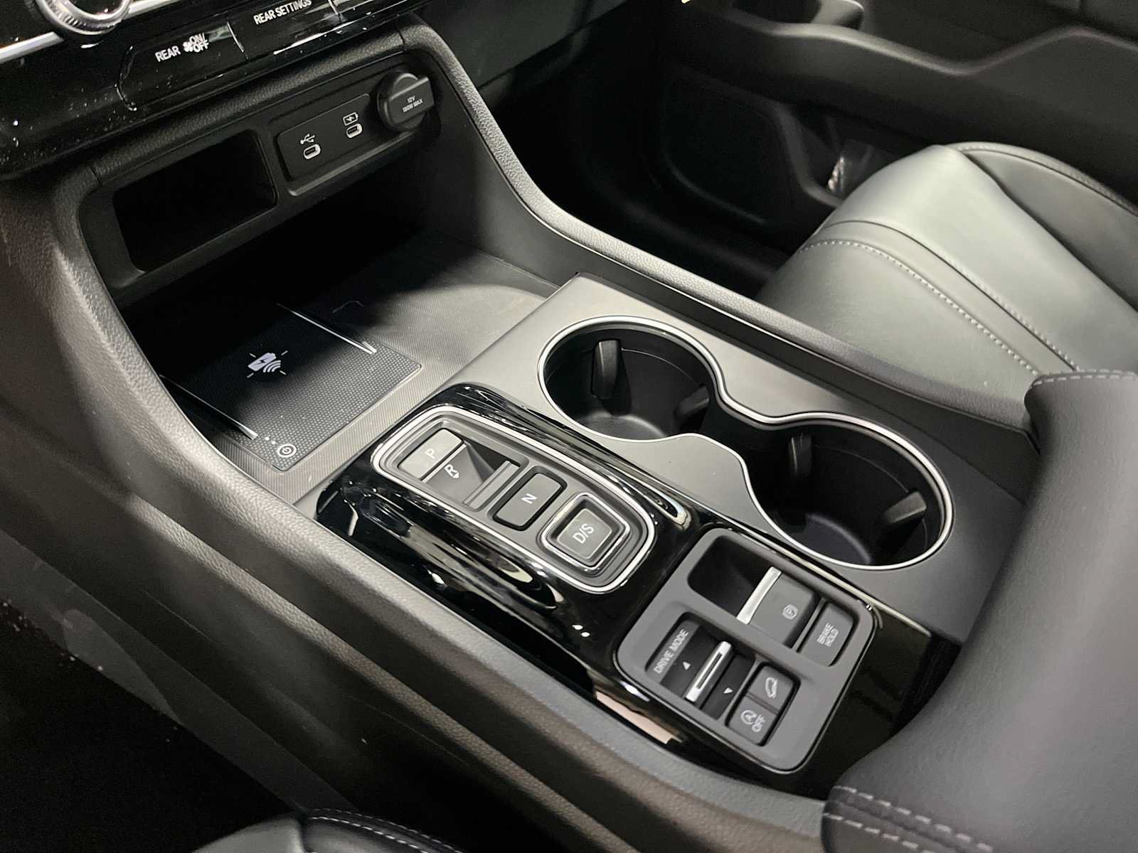 New 2026 Honda Pilot Touring image 23
