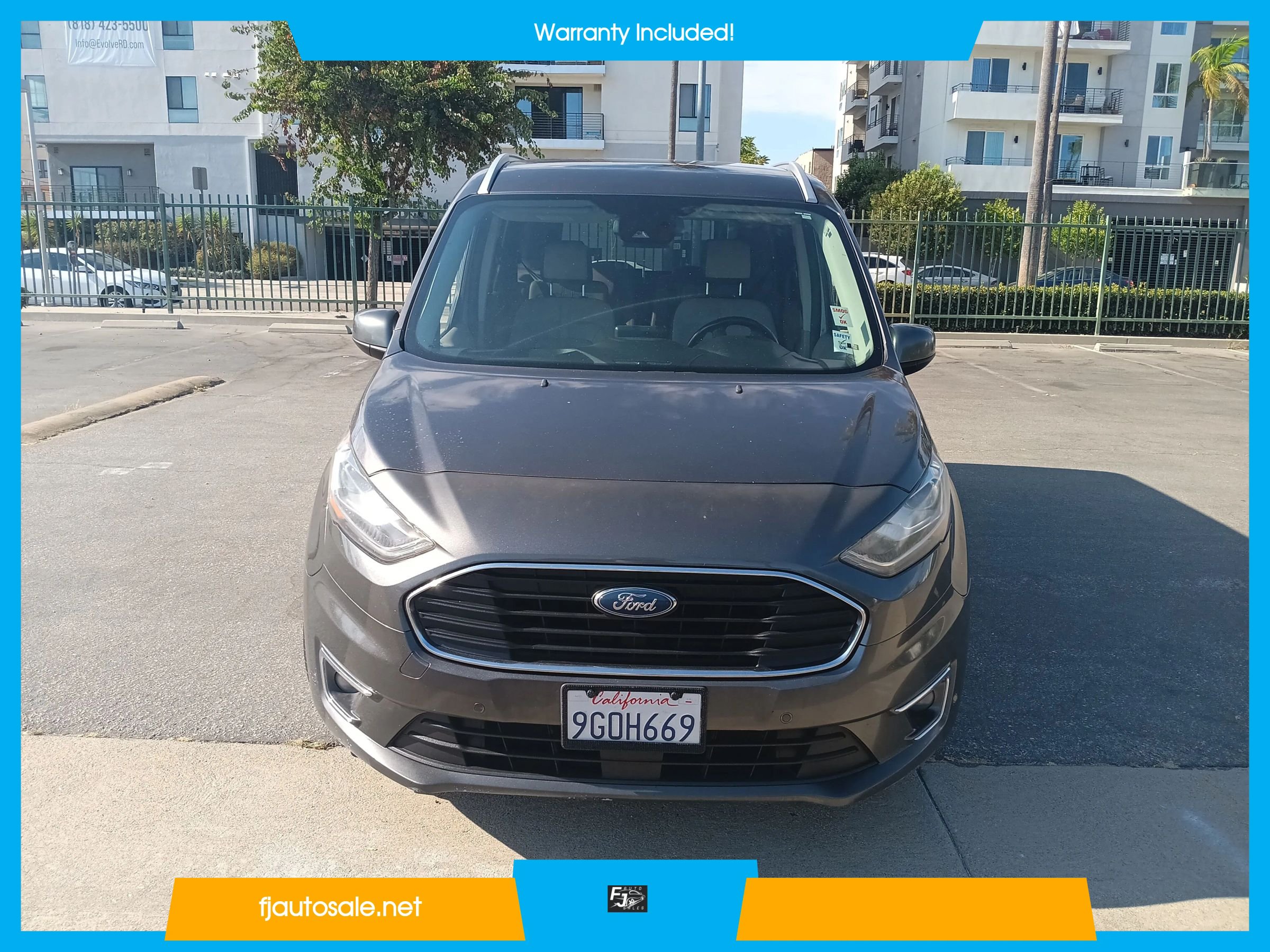 Used 2019 Ford Transit Connect Titanium w/ Titanium Premium Package FWD image 2